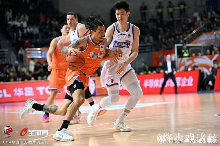 詹姆斯爆砍33+27林庭谦23分 天津力克福建